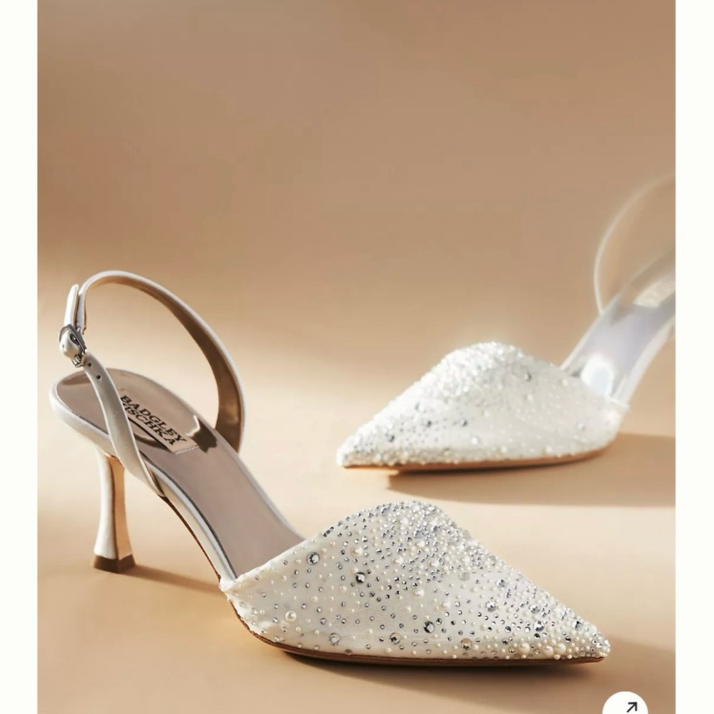 Badgley Mischka- Elegant White Embellished Slingback Heels